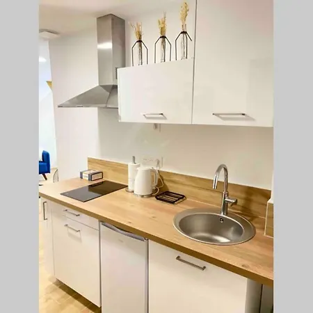 Moderne Au Coeur De Apartment *